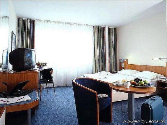 รามาดา บาย วินด์แฮม ฮันโนเวอร์ Hotel Laatzen ห้อง รูปภาพ